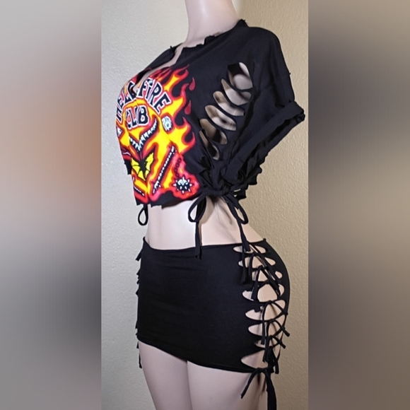 Black Custom Skirt Set with Side Lace-Up Detail - Picture 4 of 7